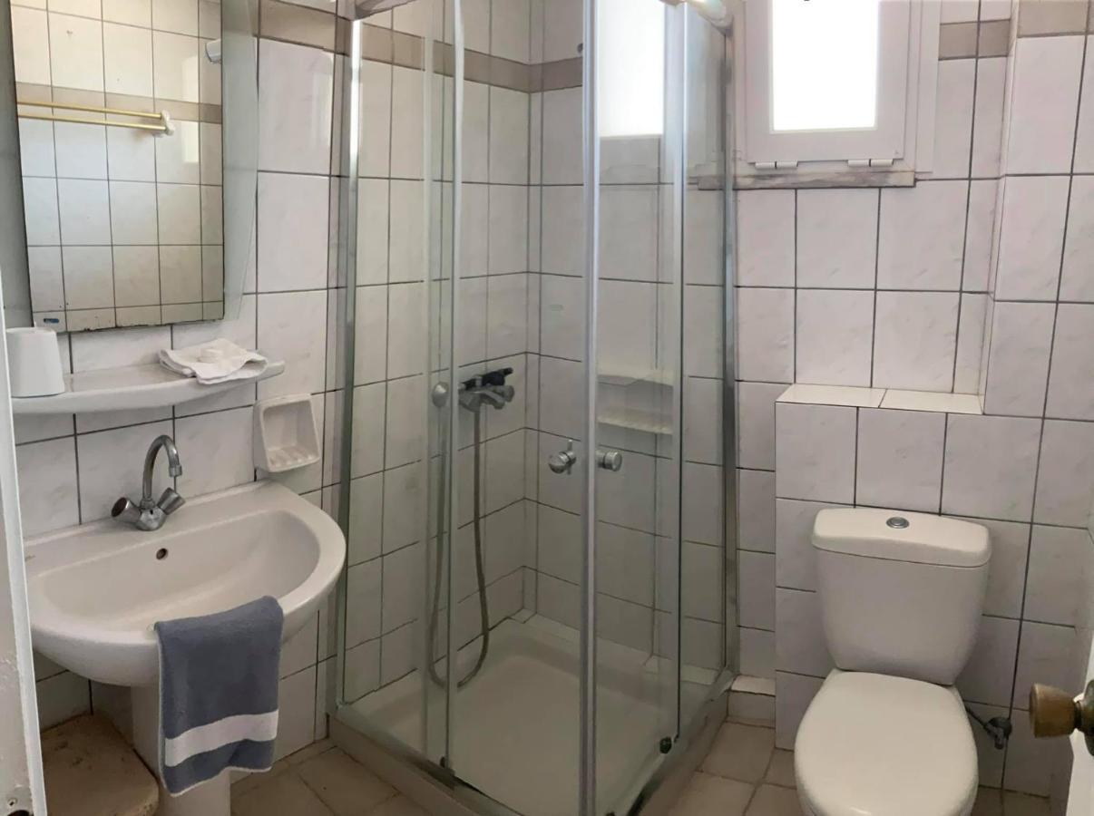 Nafsika Hotel Ájosz Sztéfanosz Kültér fotó
