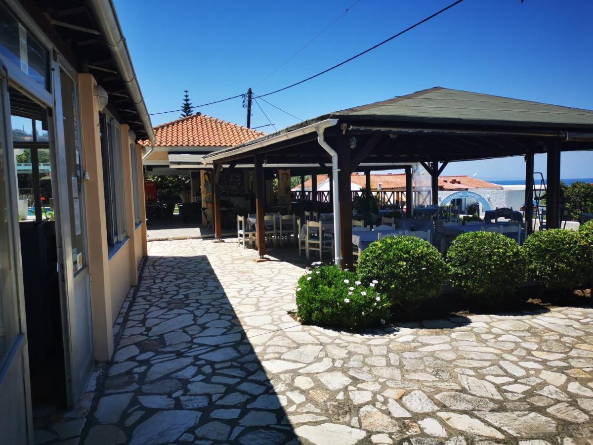 Nafsika Hotel Ájosz Sztéfanosz Kültér fotó